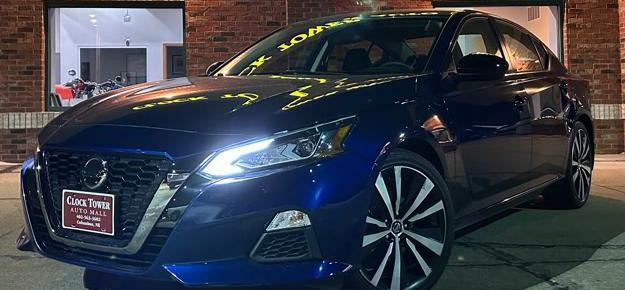 2022 Nissan Altima Image 9