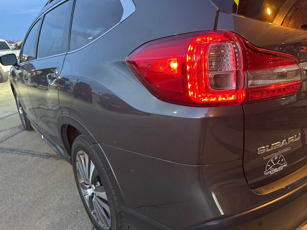 2019 Subaru Ascent Image 8