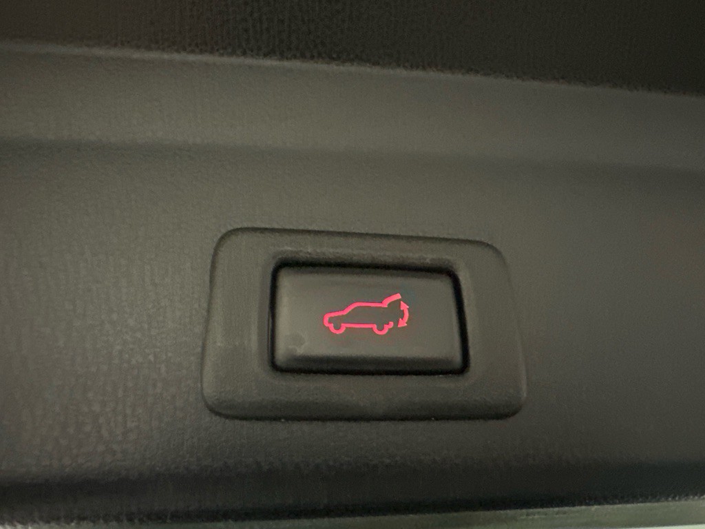 2019 Subaru Ascent Image 17