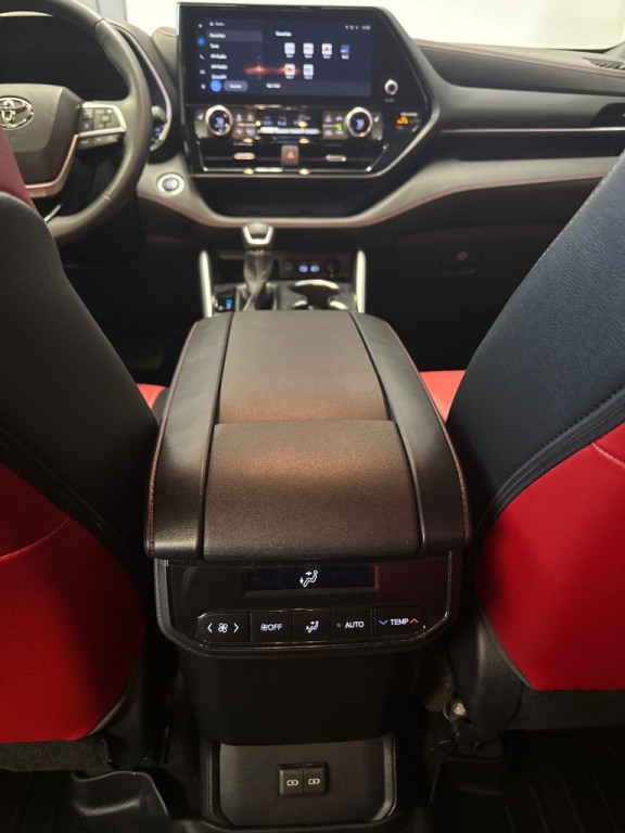 2023 Toyota Highlander Image 25