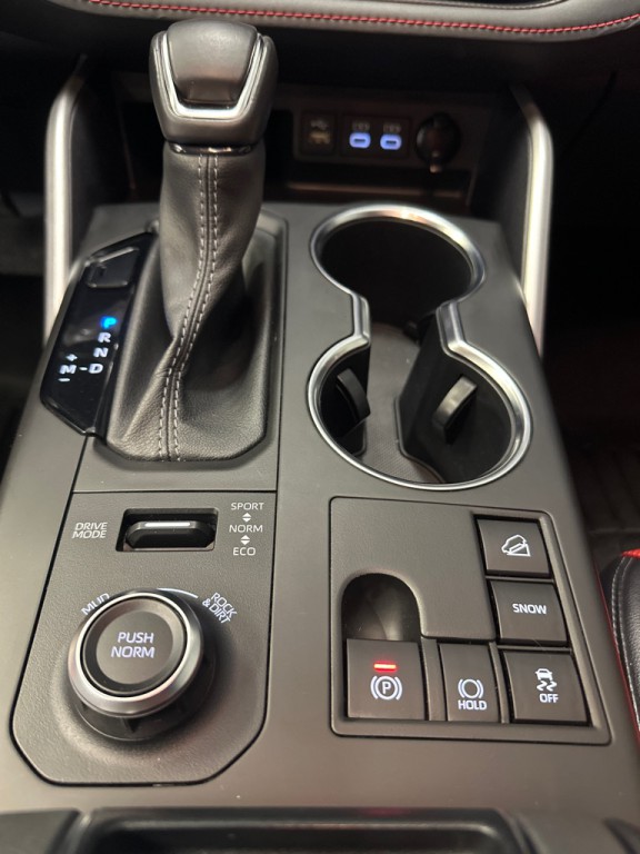 2023 Toyota Highlander Image 37