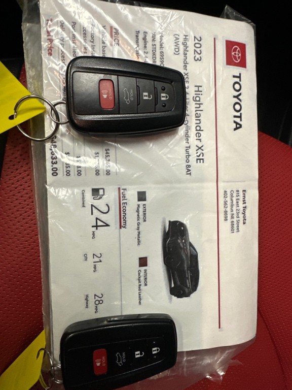 2023 Toyota Highlander Image 39