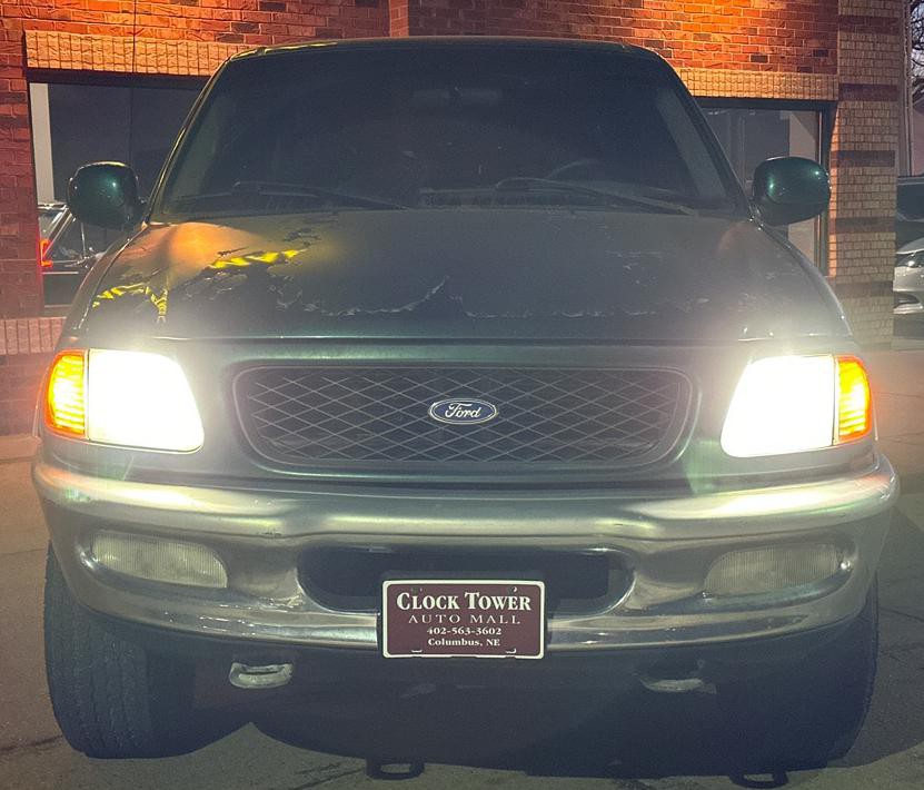 1997 Ford F-150 Image 2