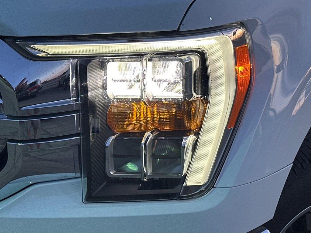 2023 Ford F-150 Image 2