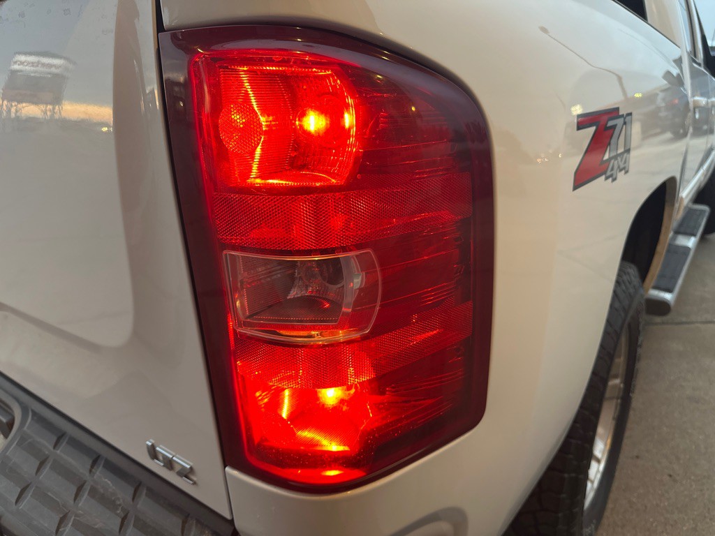 2011 Chevrolet Silverado 1500 Image 7