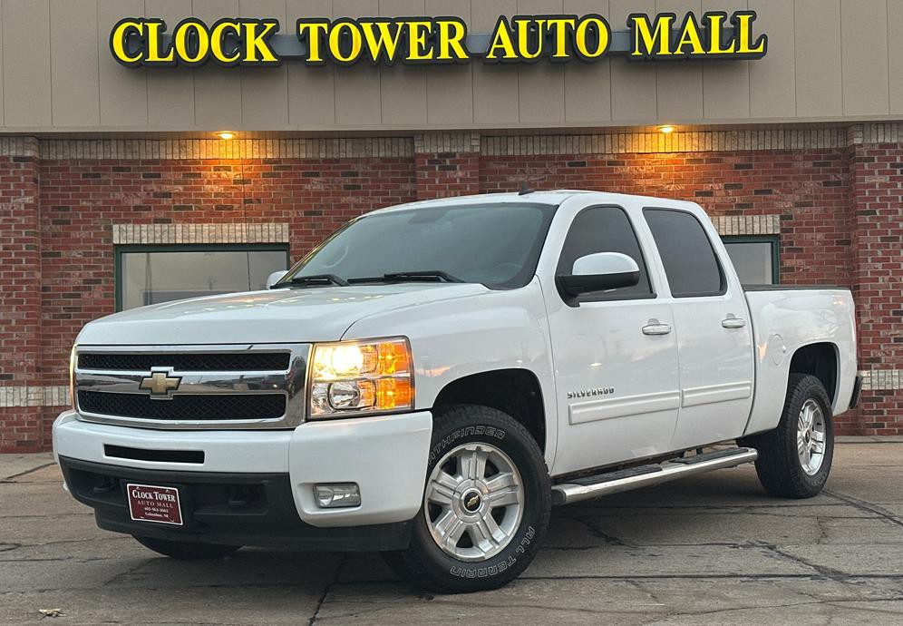 2011 Chevrolet Silverado 1500 Image 1