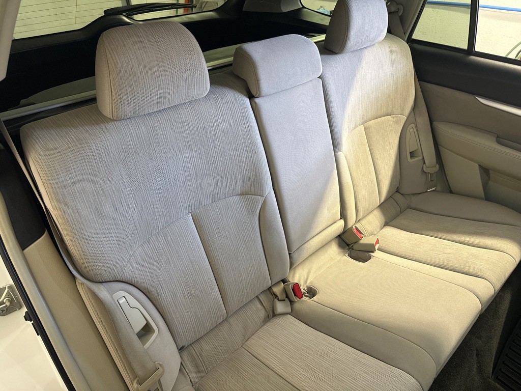 2014 Subaru Outback Image 14