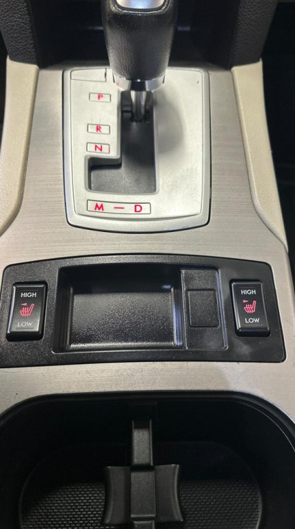 2014 Subaru Outback Image 26