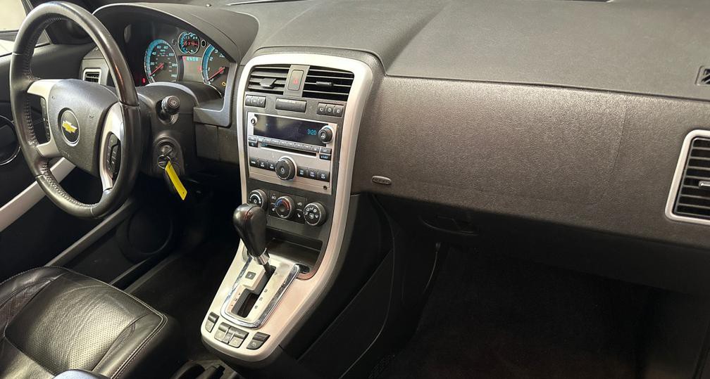 2008 Chevrolet Equinox Image 2