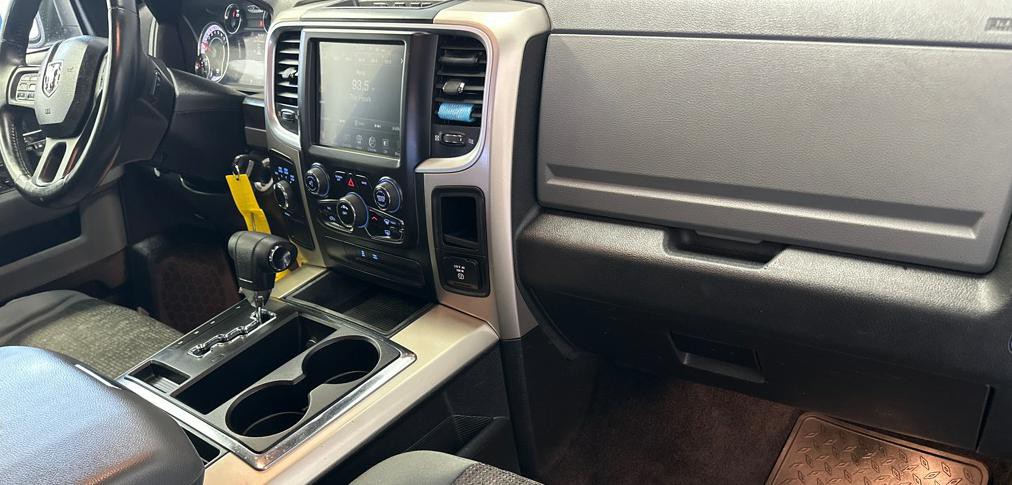 2013 RAM 1500 Image 10