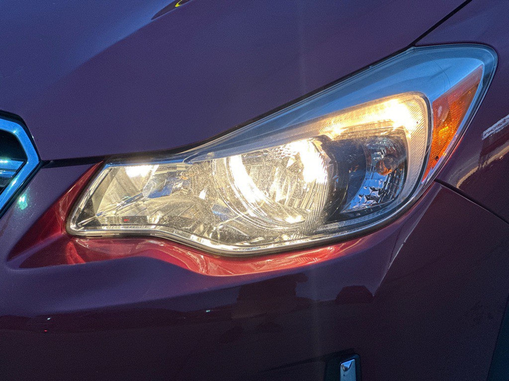 2016 Subaru Crosstrek Image 2