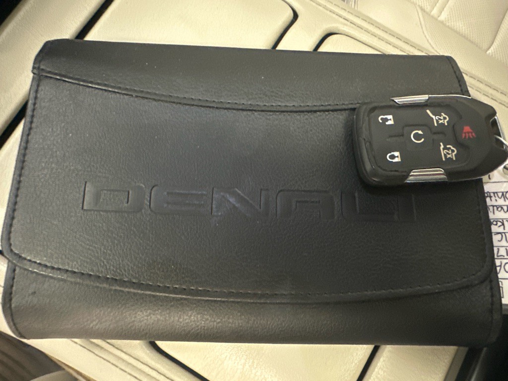 2017 GMC Yukon Image 36