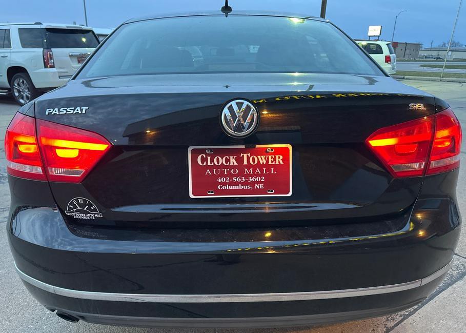 2013 Volkswagen Passat Image 6
