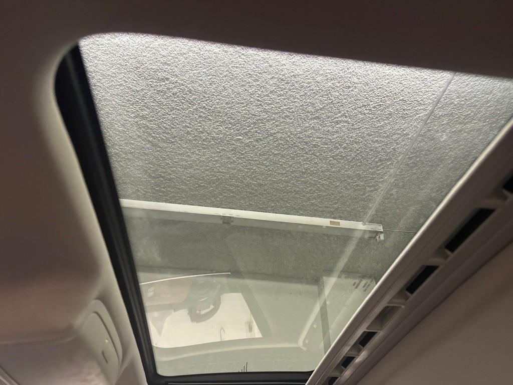 2013 Volkswagen Passat Image 23