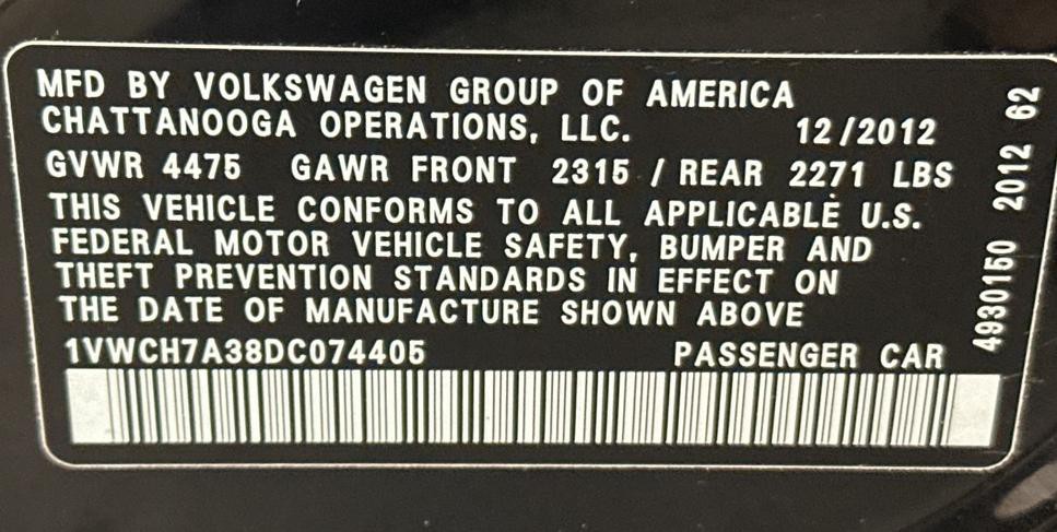 2013 Volkswagen Passat Image 26