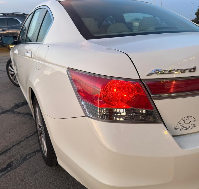 2011 Honda Accord Image 8