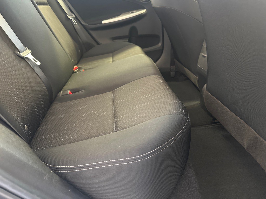 2012 Toyota Corolla Image 11