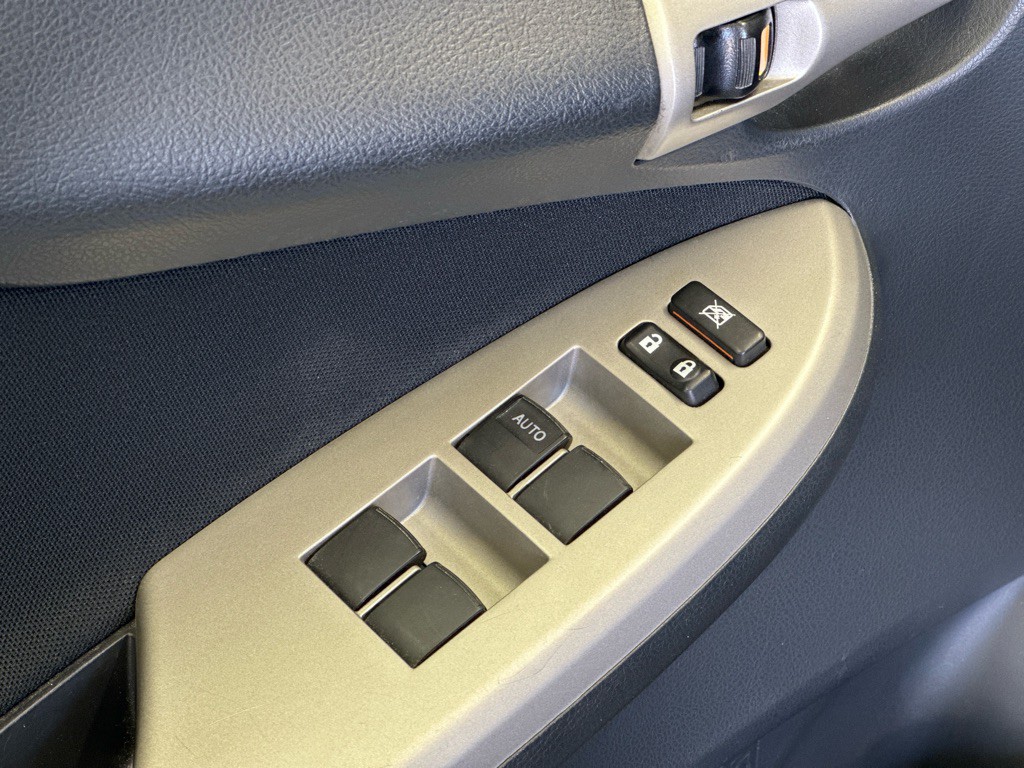 2012 Toyota Corolla Image 14