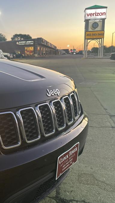 2017 Jeep Grand Cherokee Image 6