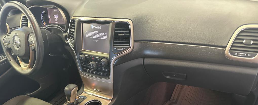 2017 Jeep Grand Cherokee Image 12