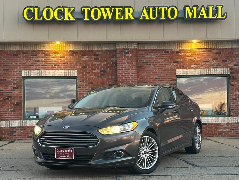 2016 Ford Fusion Image 1