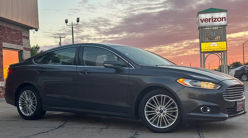 2016 Ford Fusion Image 6