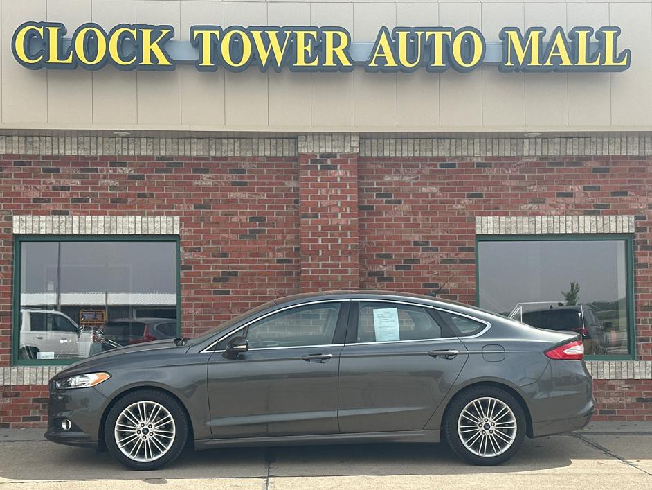2016 Ford Fusion Image 10