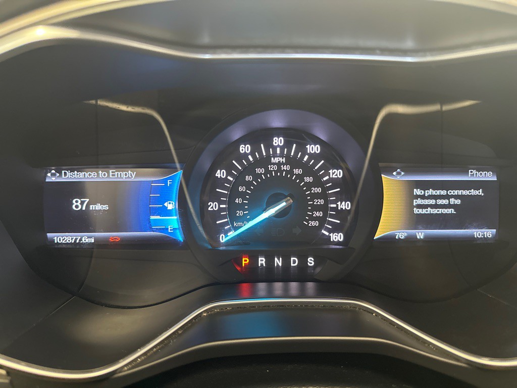 2016 Ford Fusion Image 25