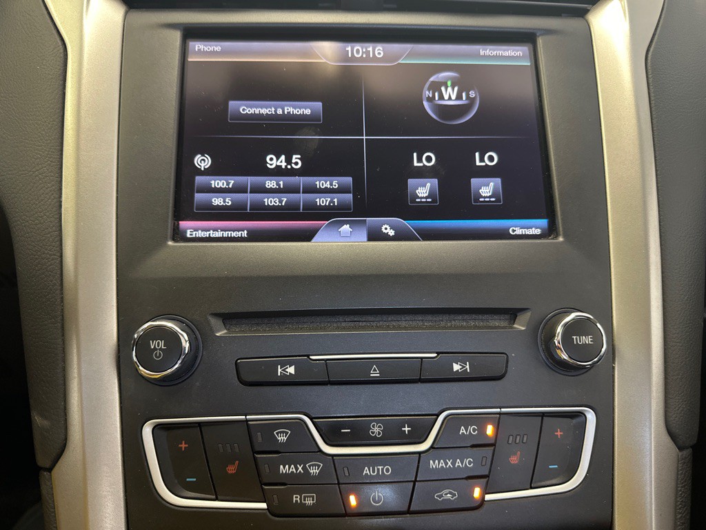 2016 Ford Fusion Image 27