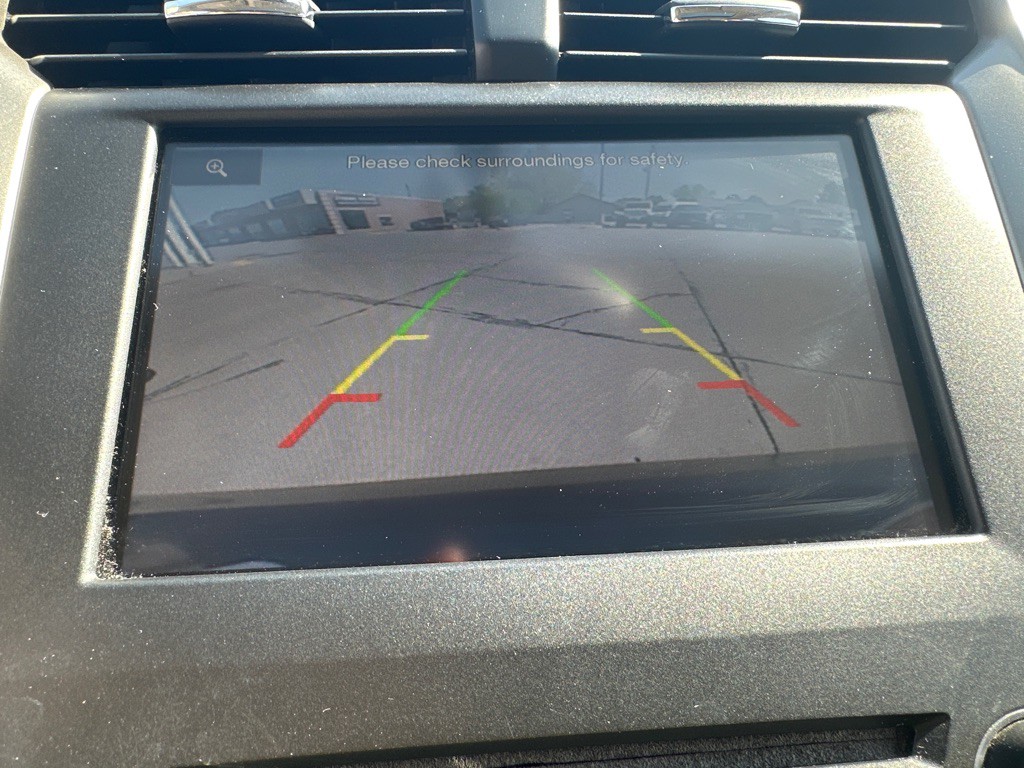 2016 Ford Fusion Image 28