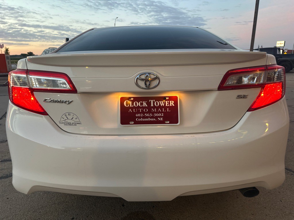 2013 Toyota Camry Image 7