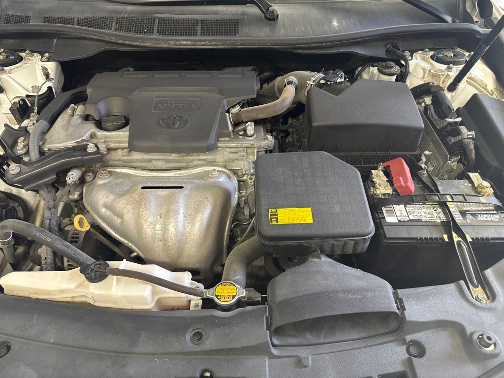 2013 Toyota Camry Image 28
