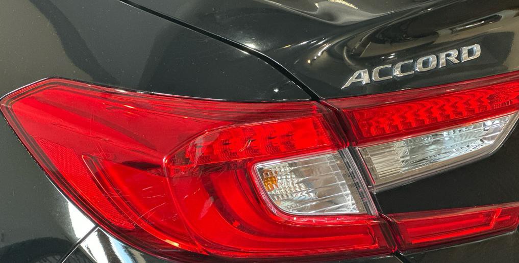 2021 Honda Accord Image 16