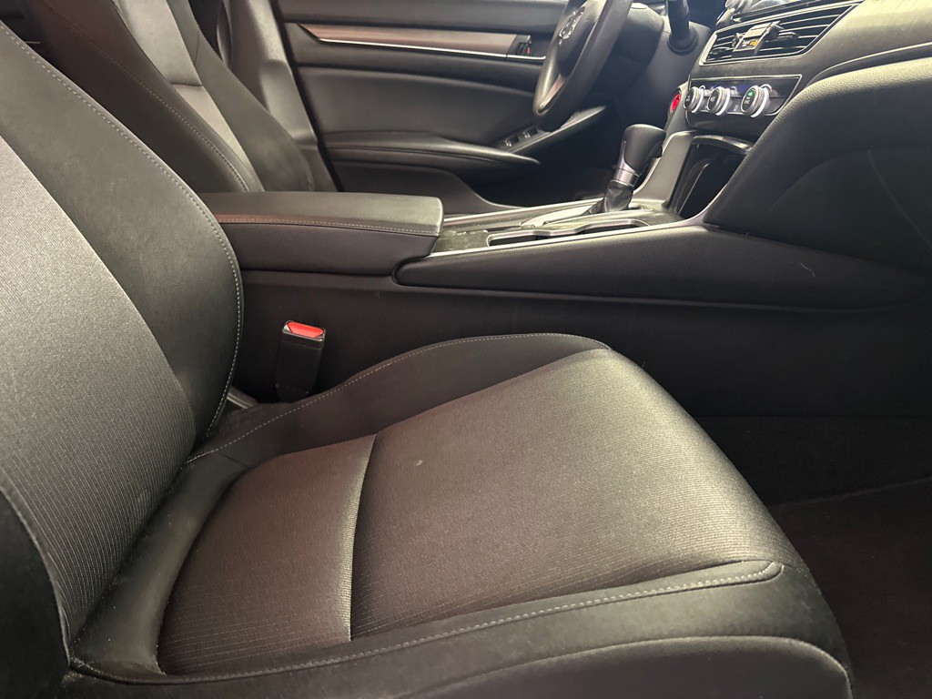 2021 Honda Accord Image 20