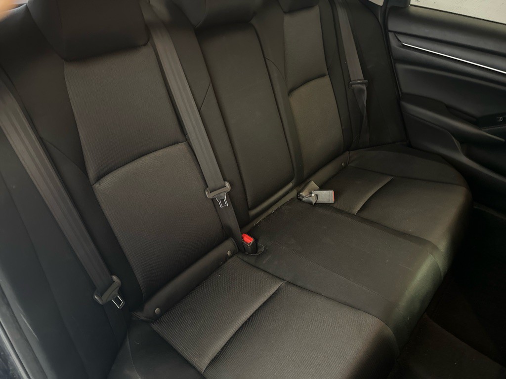 2021 Honda Accord Image 21