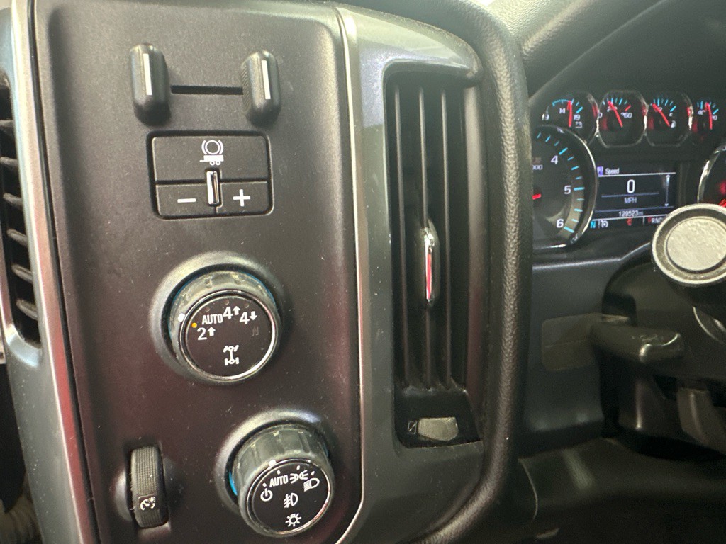 2018 Chevrolet Silverado 1500 Image 20