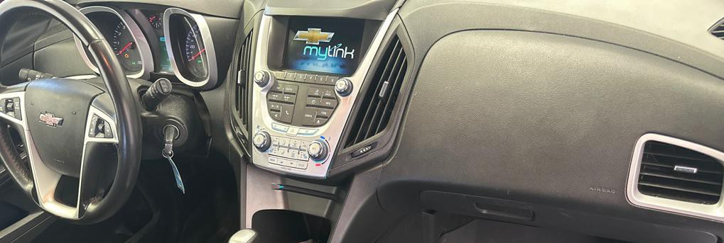 2015 Chevrolet Equinox Image 2
