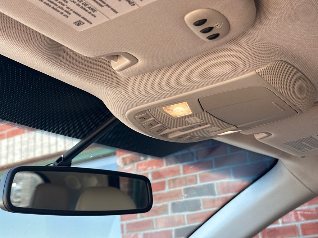2015 Ford Edge Image 2