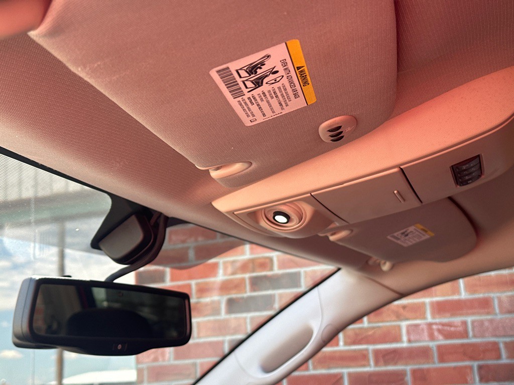 2015 Chrysler Town & Country Image 33
