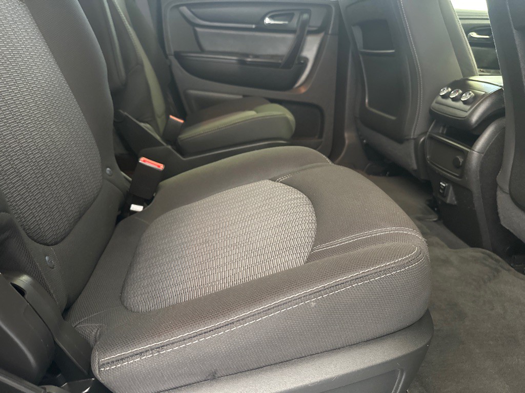 2014 Chevrolet Traverse Image 12
