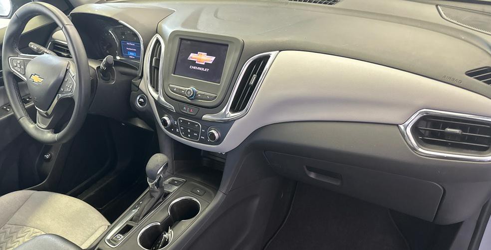 2024 Chevrolet Equinox Image 2