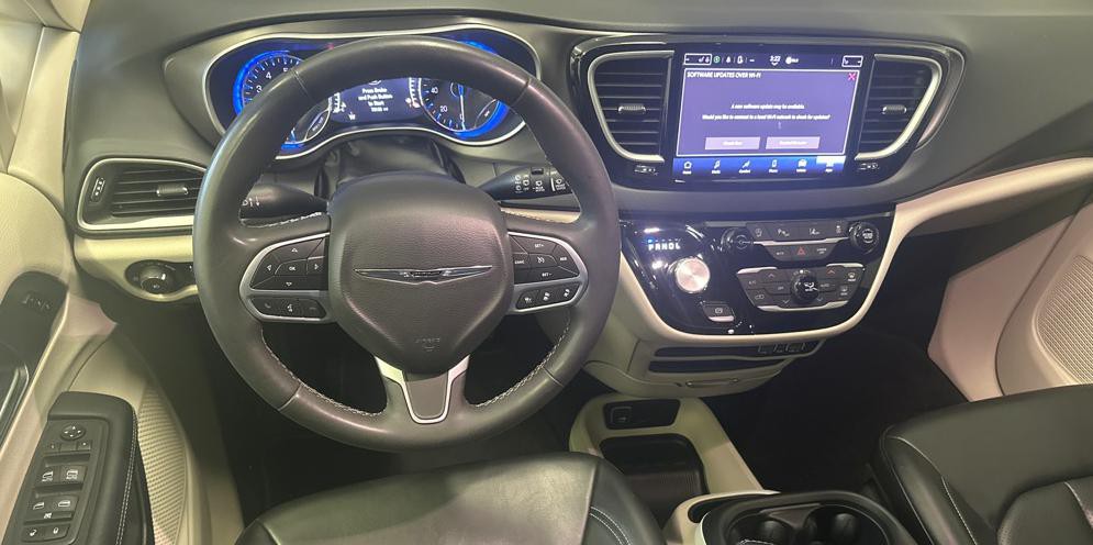 2023 Chrysler Pacifica Image 20