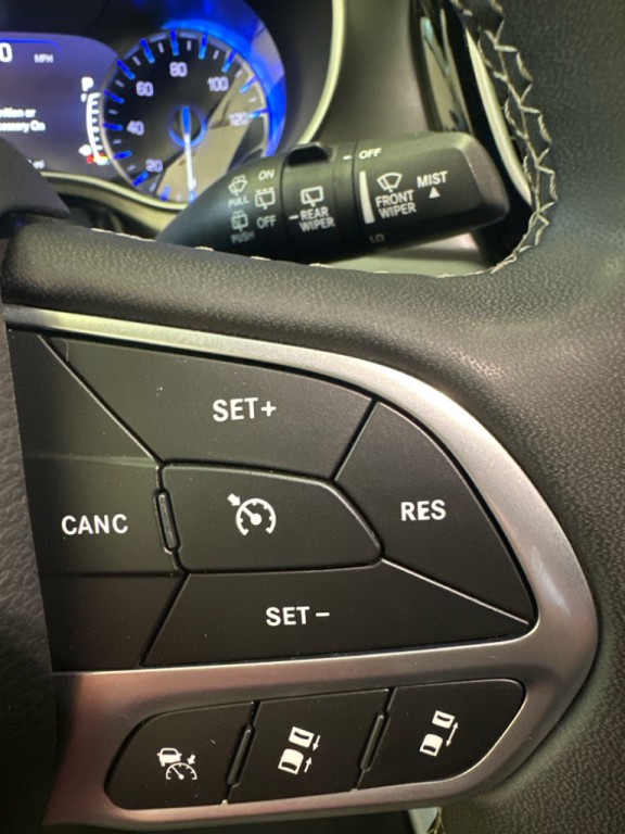 2023 Chrysler Pacifica Image 26