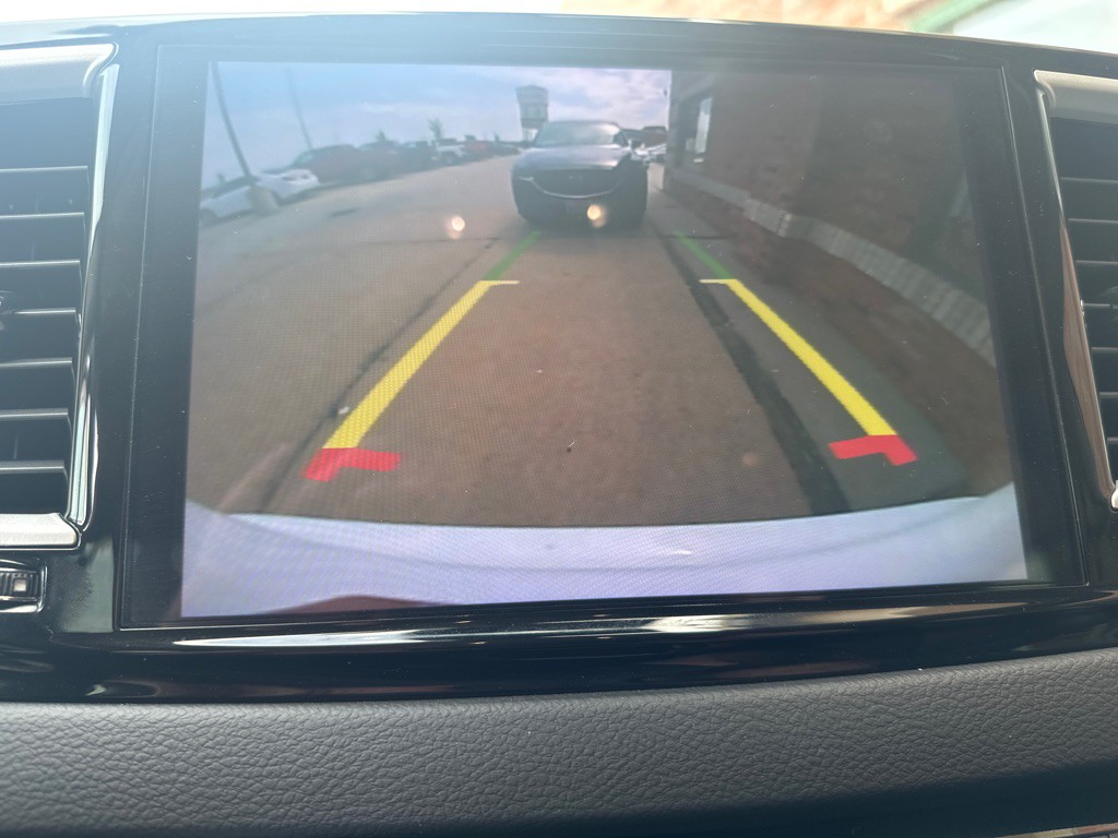2023 Chrysler Pacifica Image 28