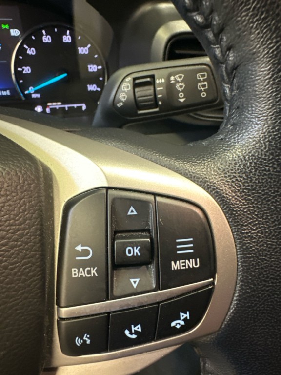 2022 Ford Explorer Image 26