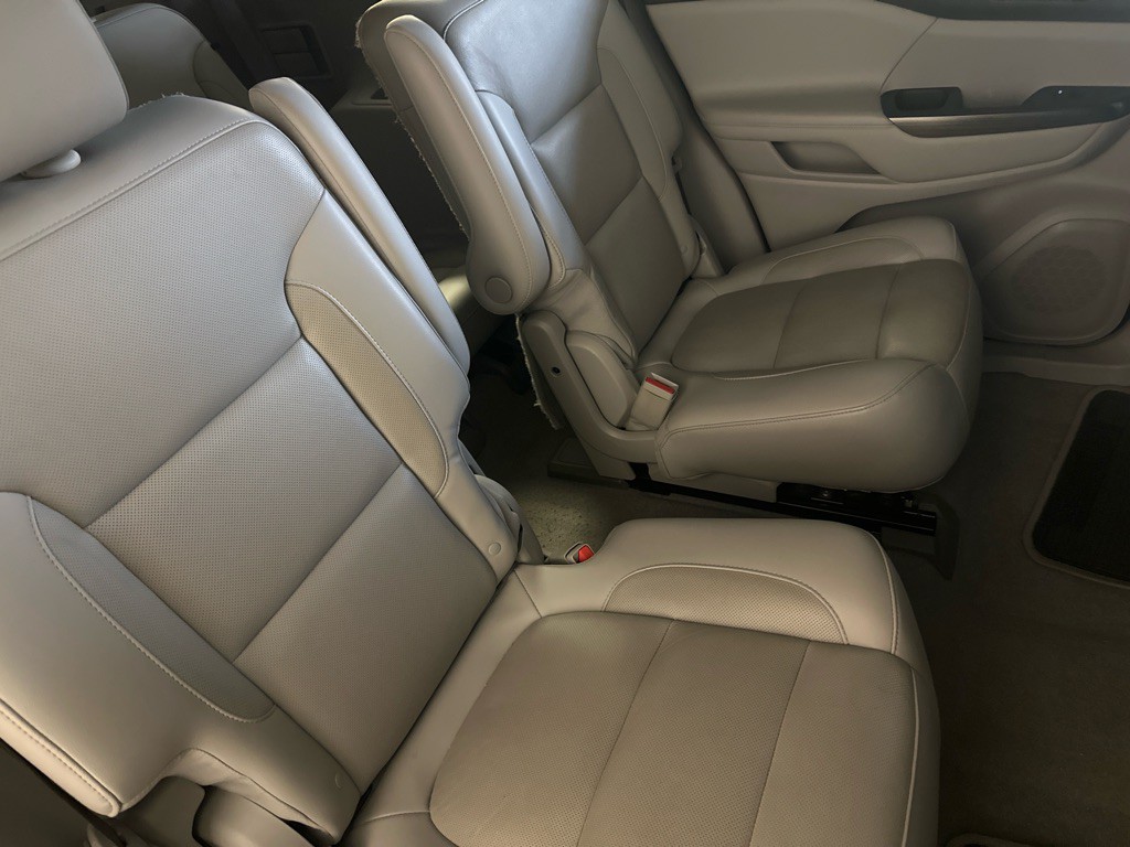 2017 GMC Acadia Image 16