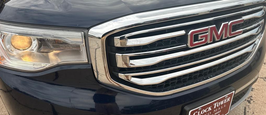 2017 GMC Acadia Image 6