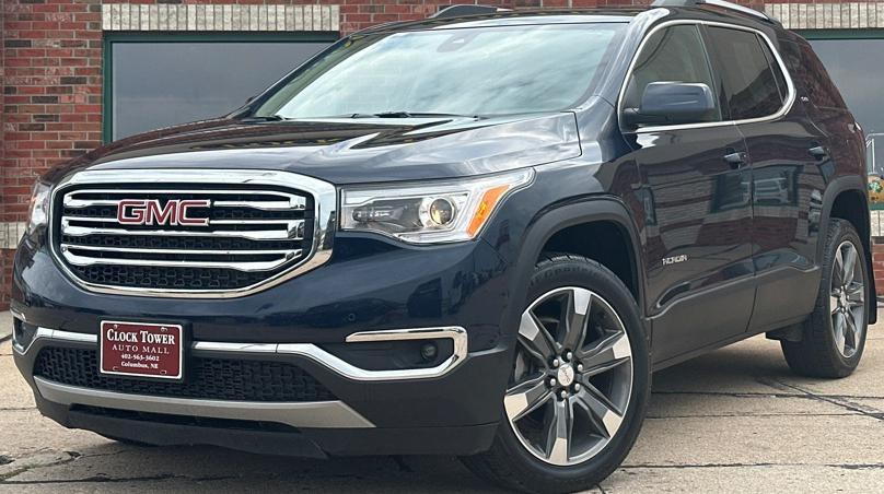 2017 GMC Acadia Image 11
