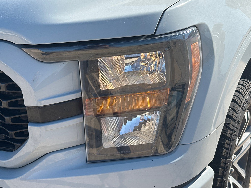 2023 Ford F-150 Image 3