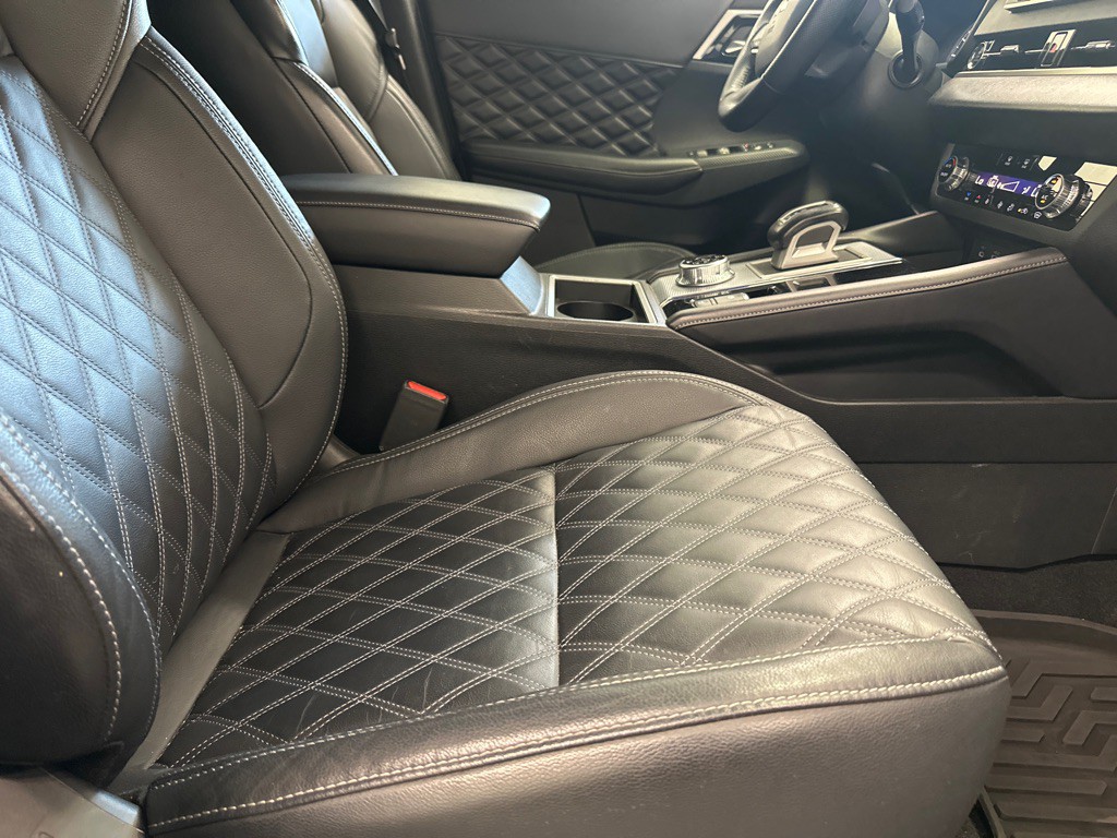 2022 Mitsubishi Outlander Image 7